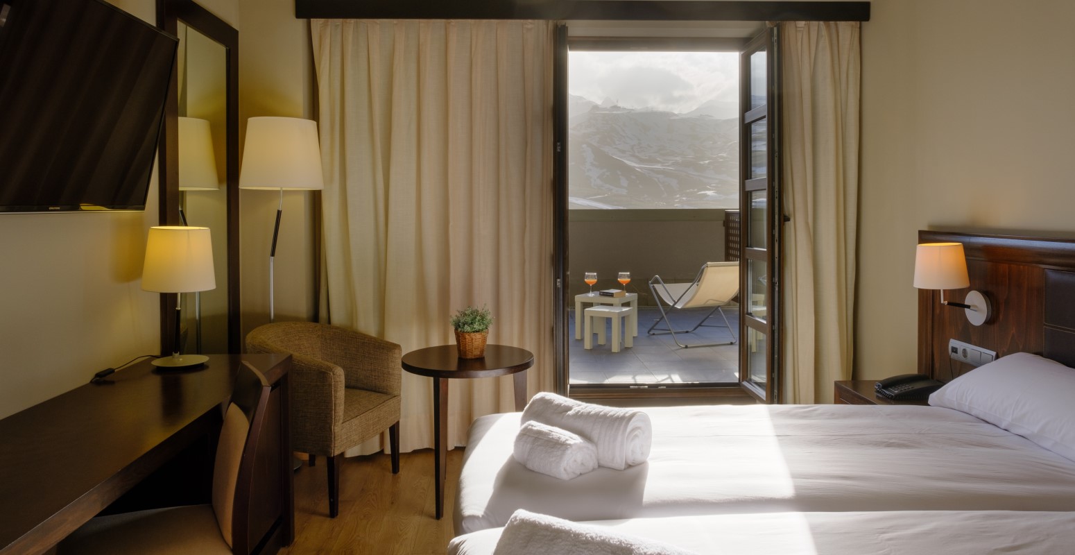 aragon hills hotel
